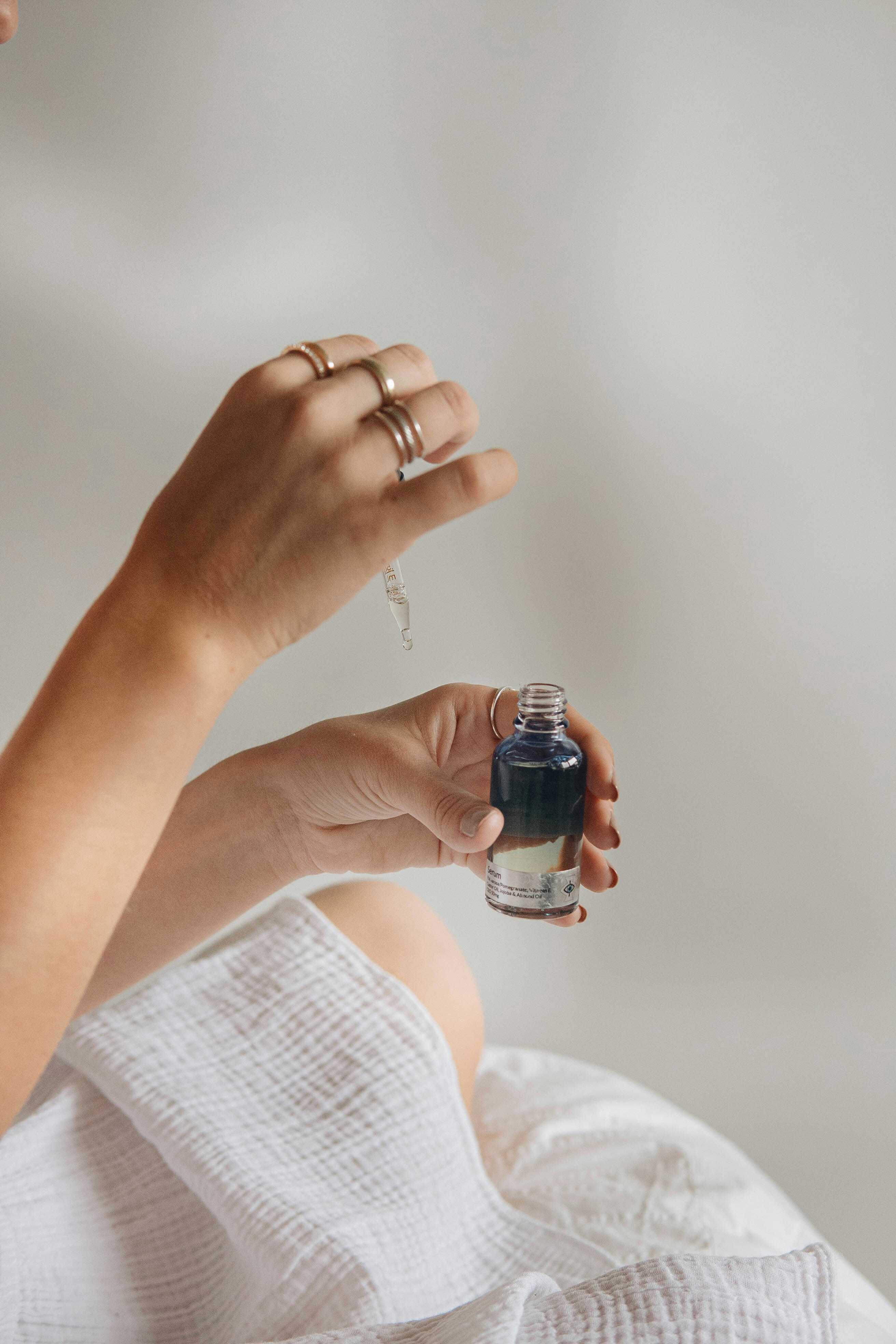 Peptides Explained: What They Do, Why They Work, and Which Ones to Try